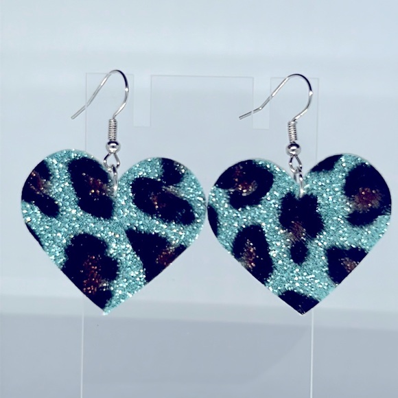 Jewelry - Faux Dangle Earrings Heart Sparkling Animal Print